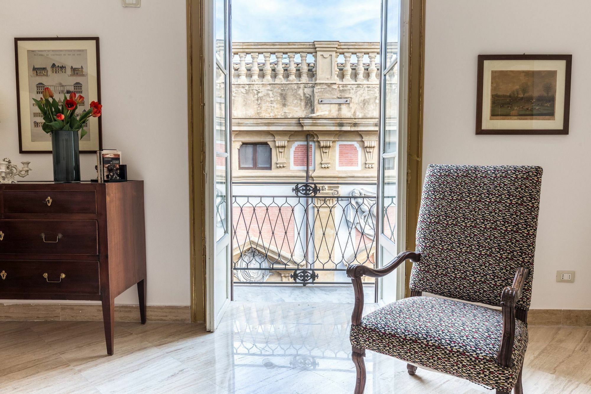 Sant'Elia Prestige Apartment With Balcony Palermo Exterior photo